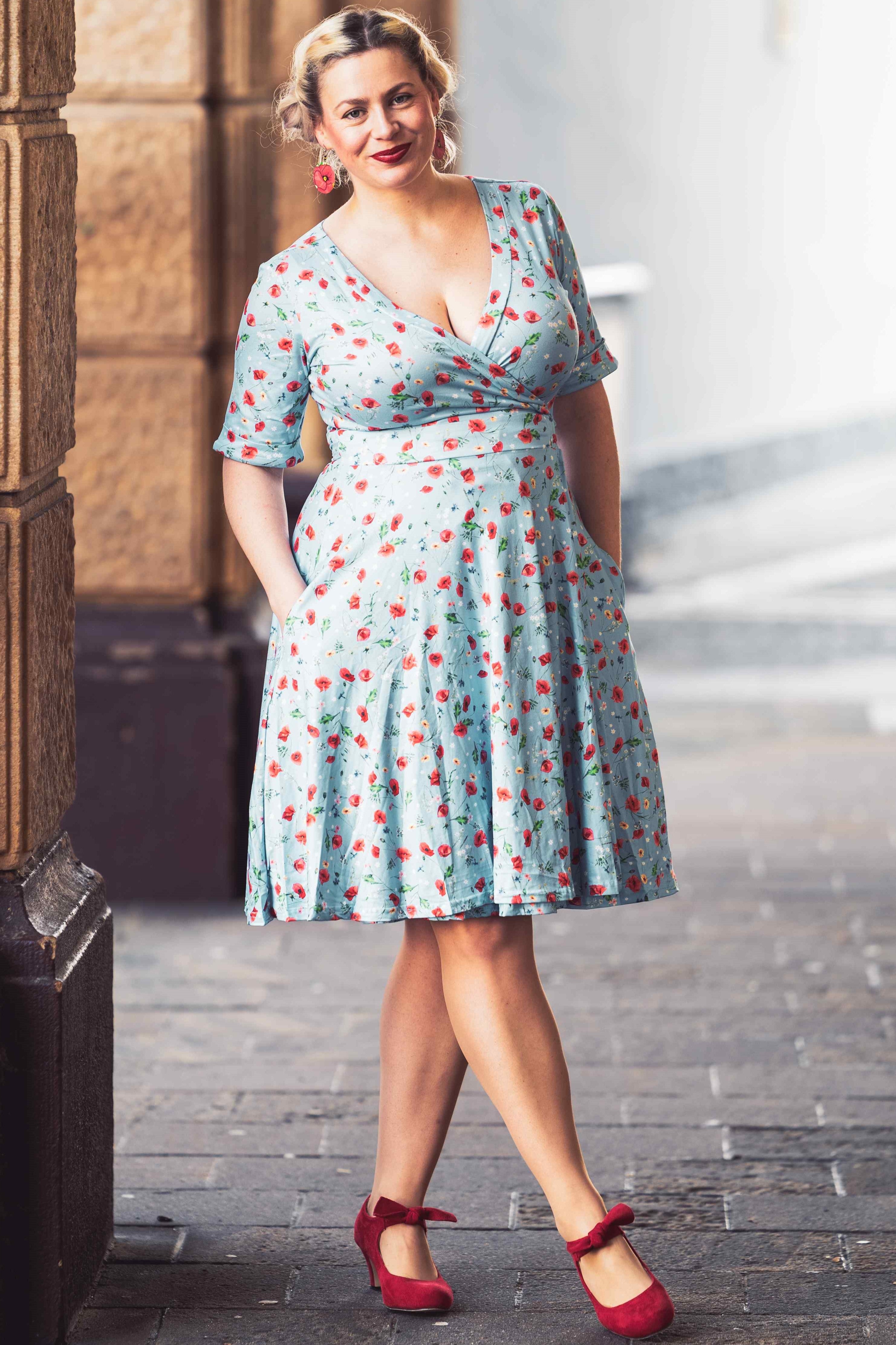 WRAP DRESS WITH DRAMATIC SLEEVE MIDNIGHT POPPY