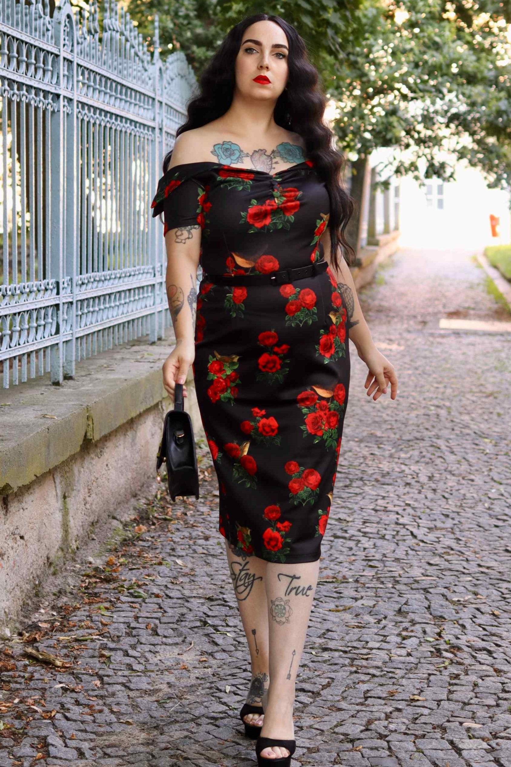 Ballad of the Black Rose Dress main image 1