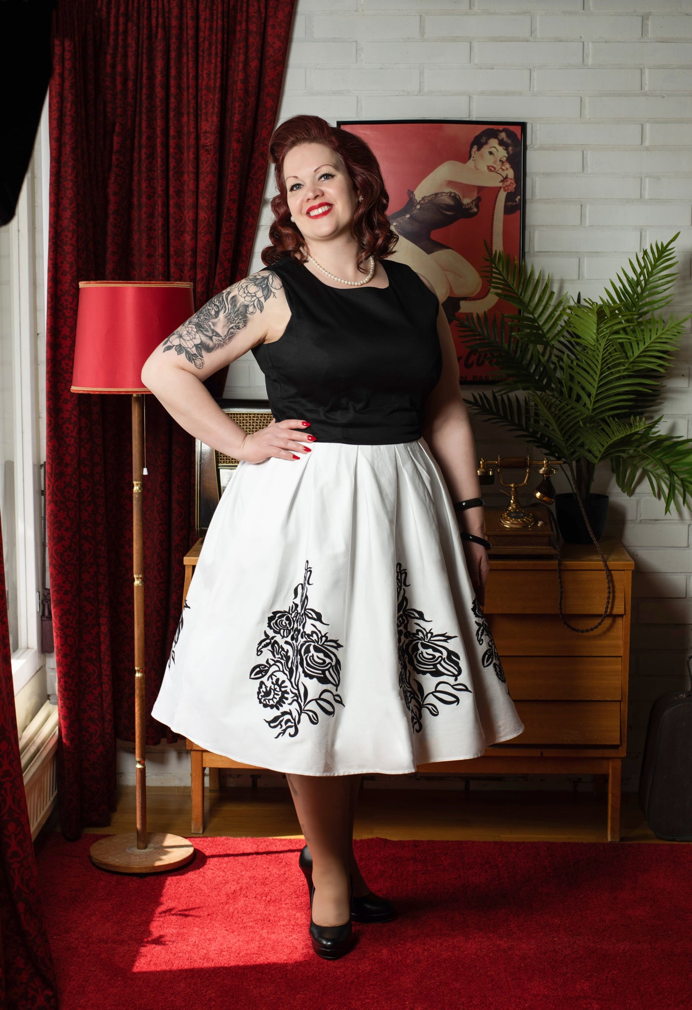Embroidered Roses Swing Dress in Black-White