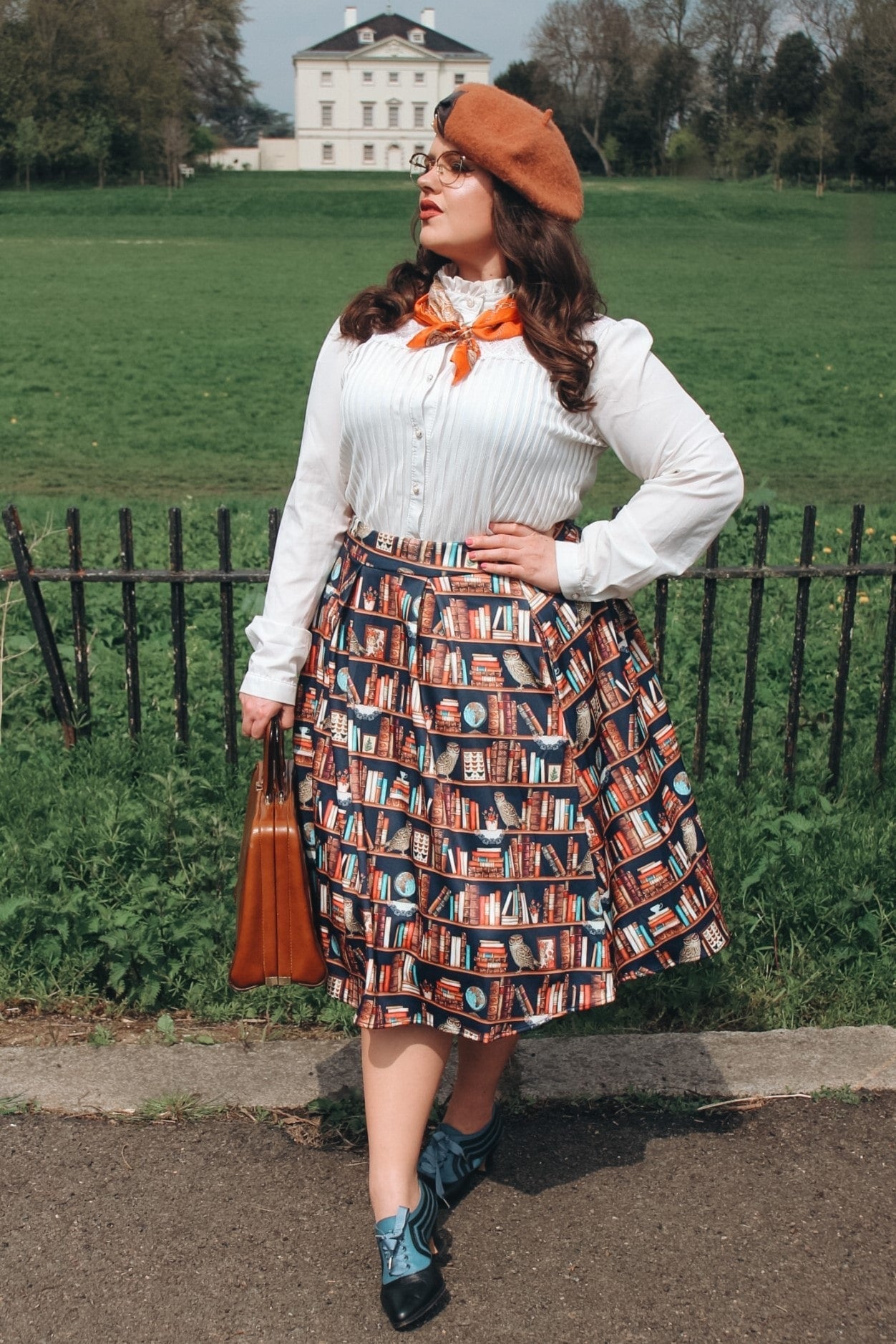 Library Book & Owl Box Pleated Skirt