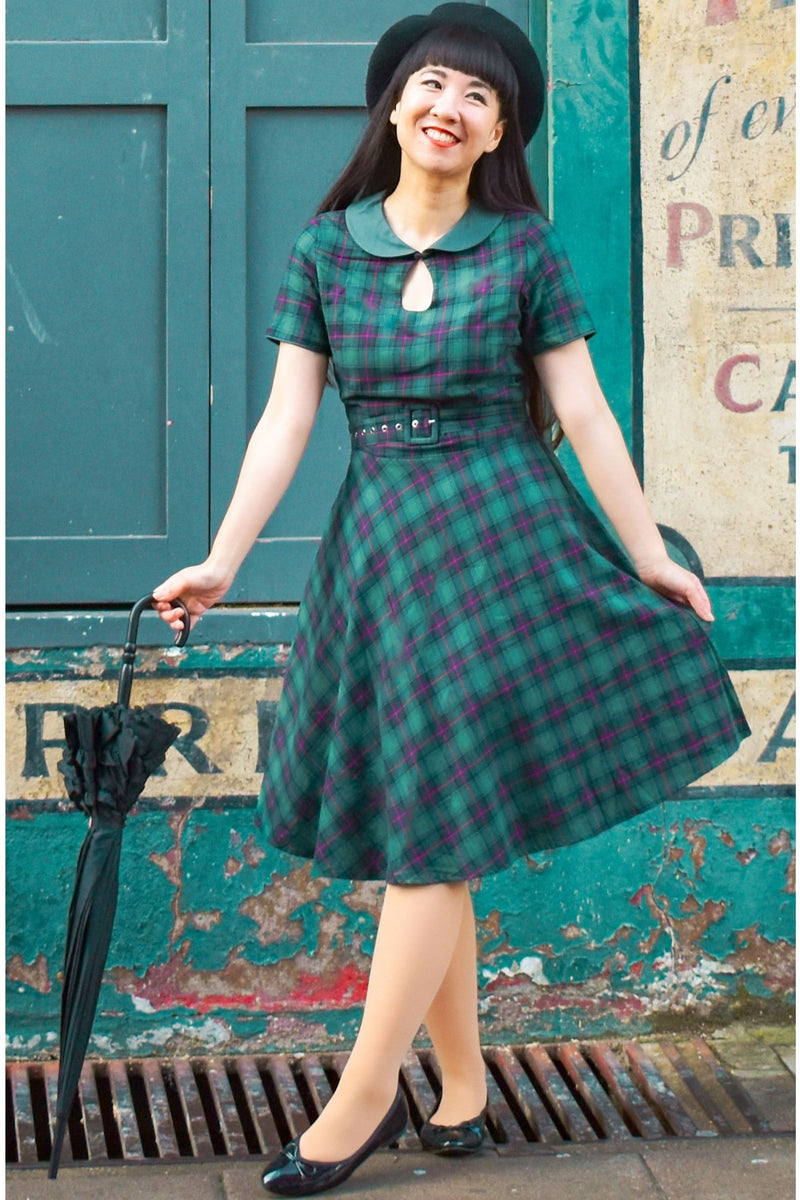 Evelyn Retro Check Swing Dress in Green