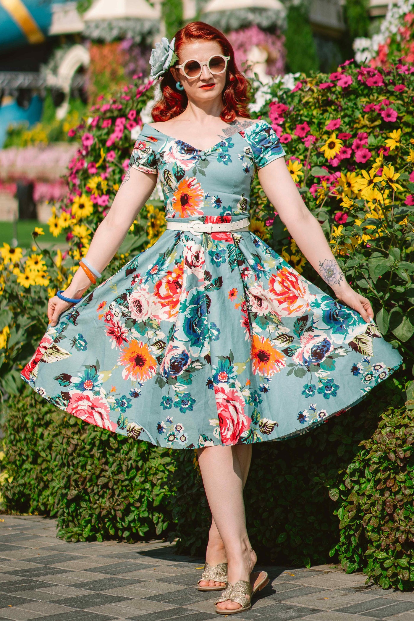 Off the shoulder spring dress 2025