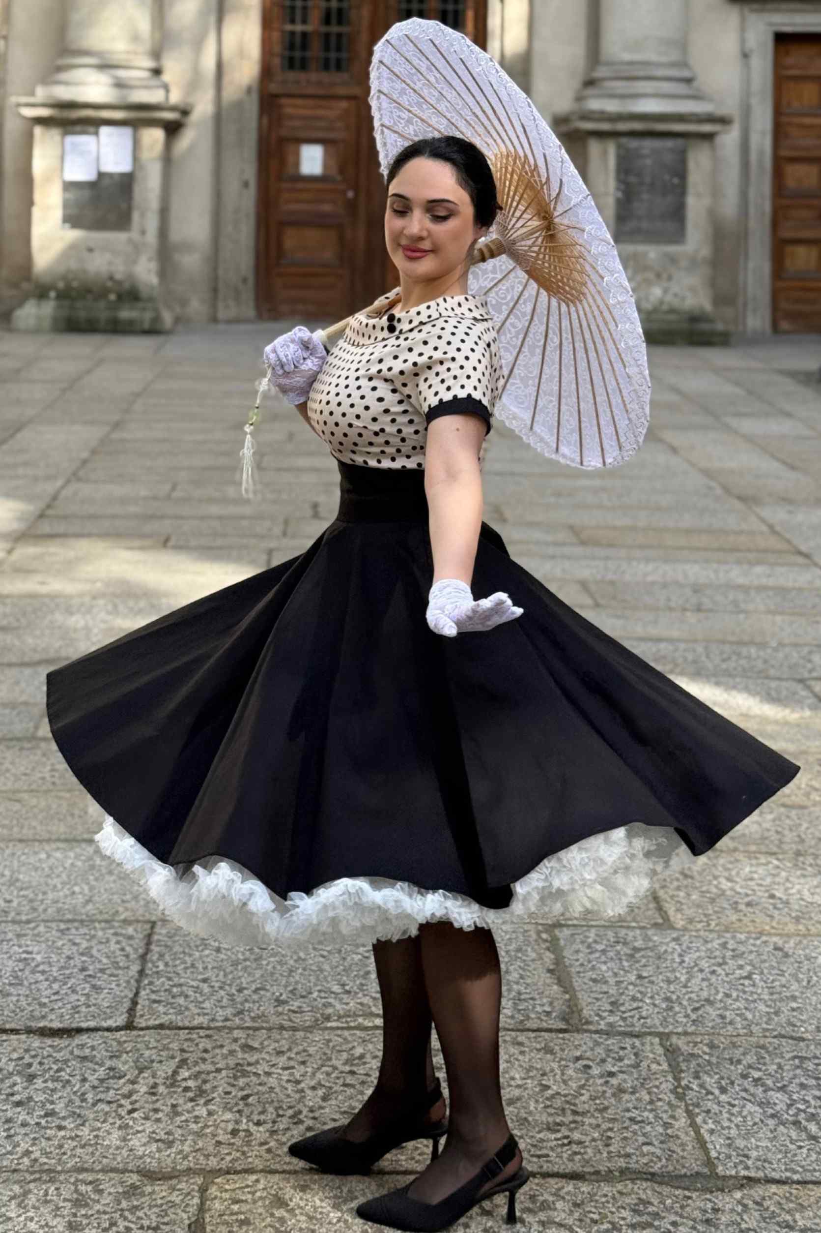 Darlene Retro Polka Swing Dress in Beige/Black