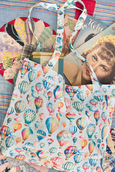 Hot Air Balloon Print Beach Tote Bag