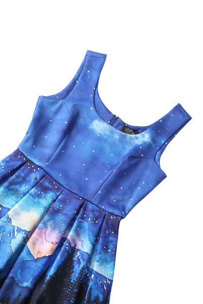 Close up view the top of Amanda Cat Starry Night Flared Dress