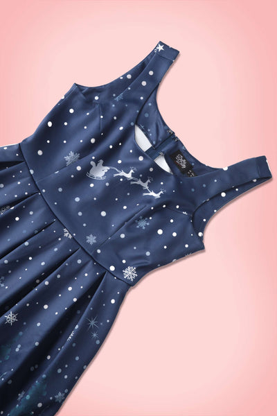 Close up view the top of Amanda Chrismas Eve Flared Dress In Blue