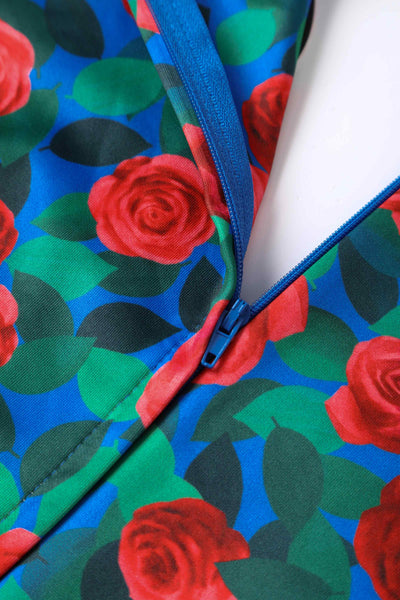 Blue and Red Roses three fourth Sleeved Swing Dress Zip Close Up