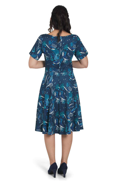 Model wearing Blue Whale Print Sleeved Dress