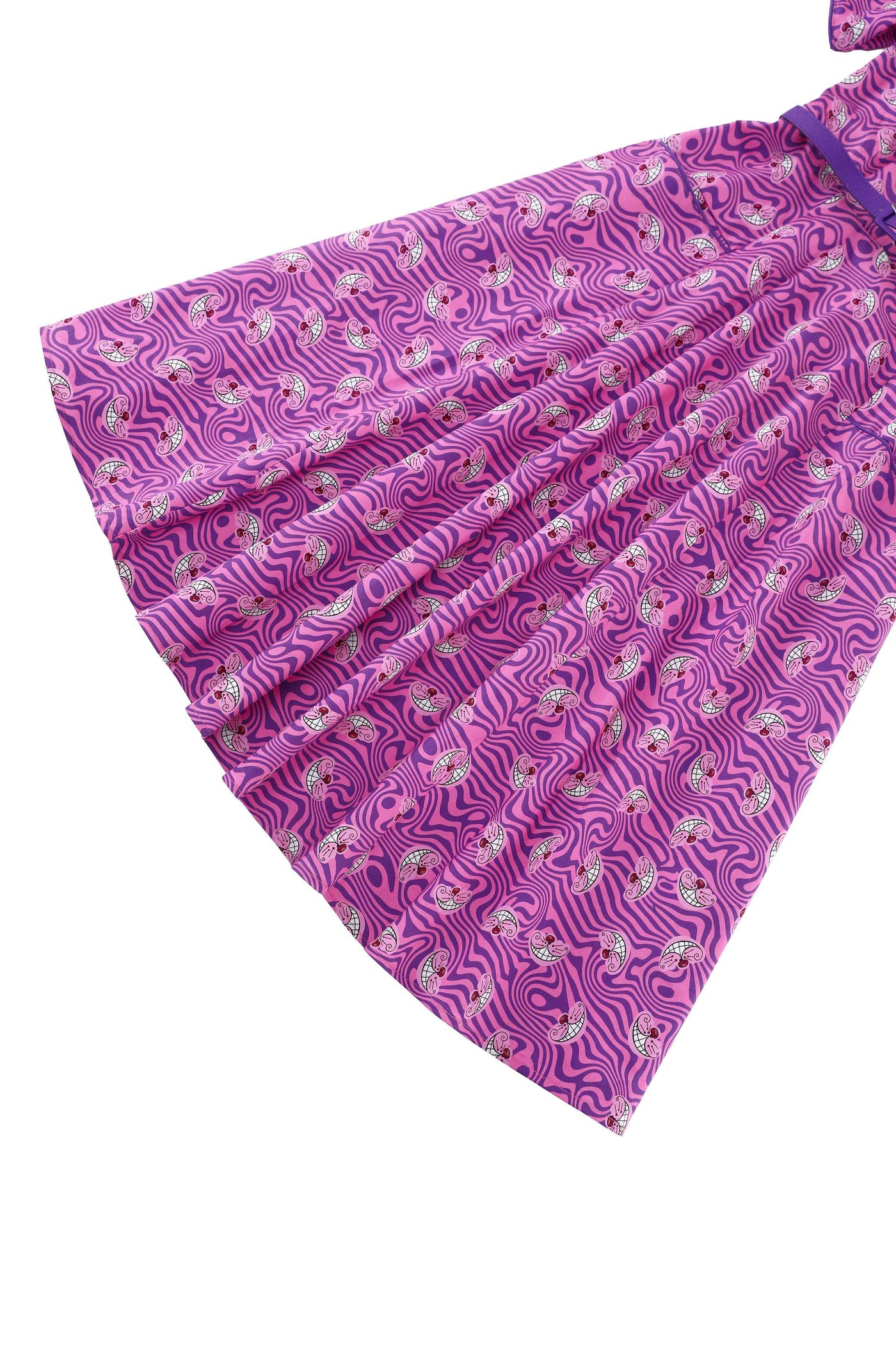 Close up view of Mabel Cheshire Cat Smile Midi Shirt Dress