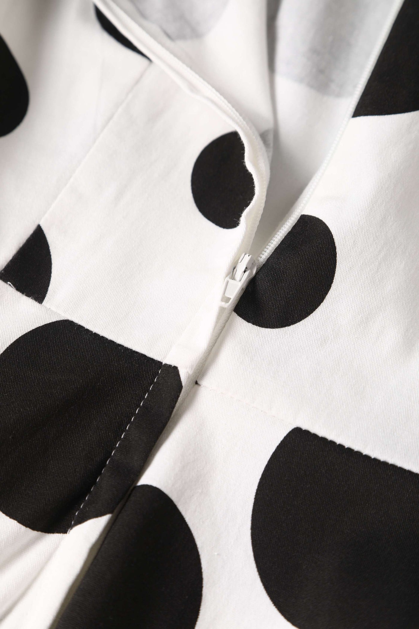 Zipper of Maria White Circle Dress With Polka Dots