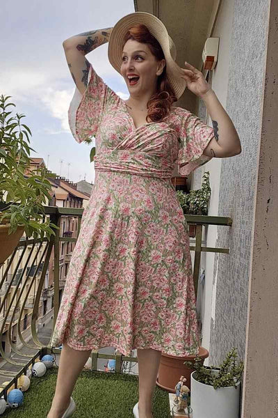 A lady Pink Floral Crossover Bust Dress