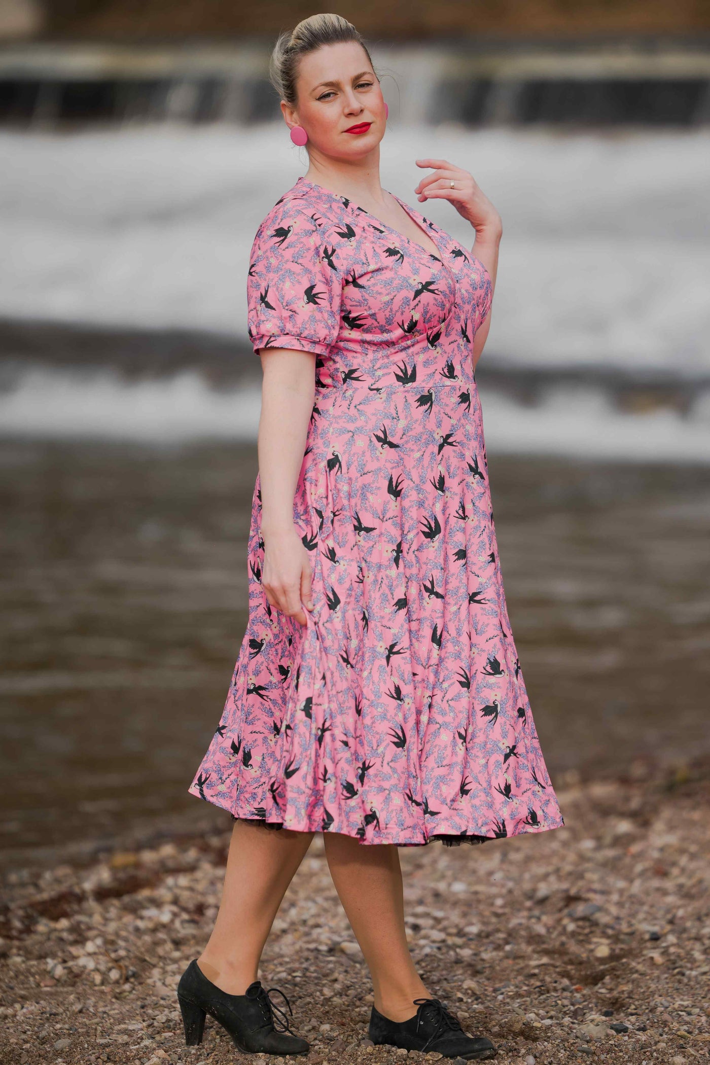 Julia Retro Pink Swallow Tea Dress 8