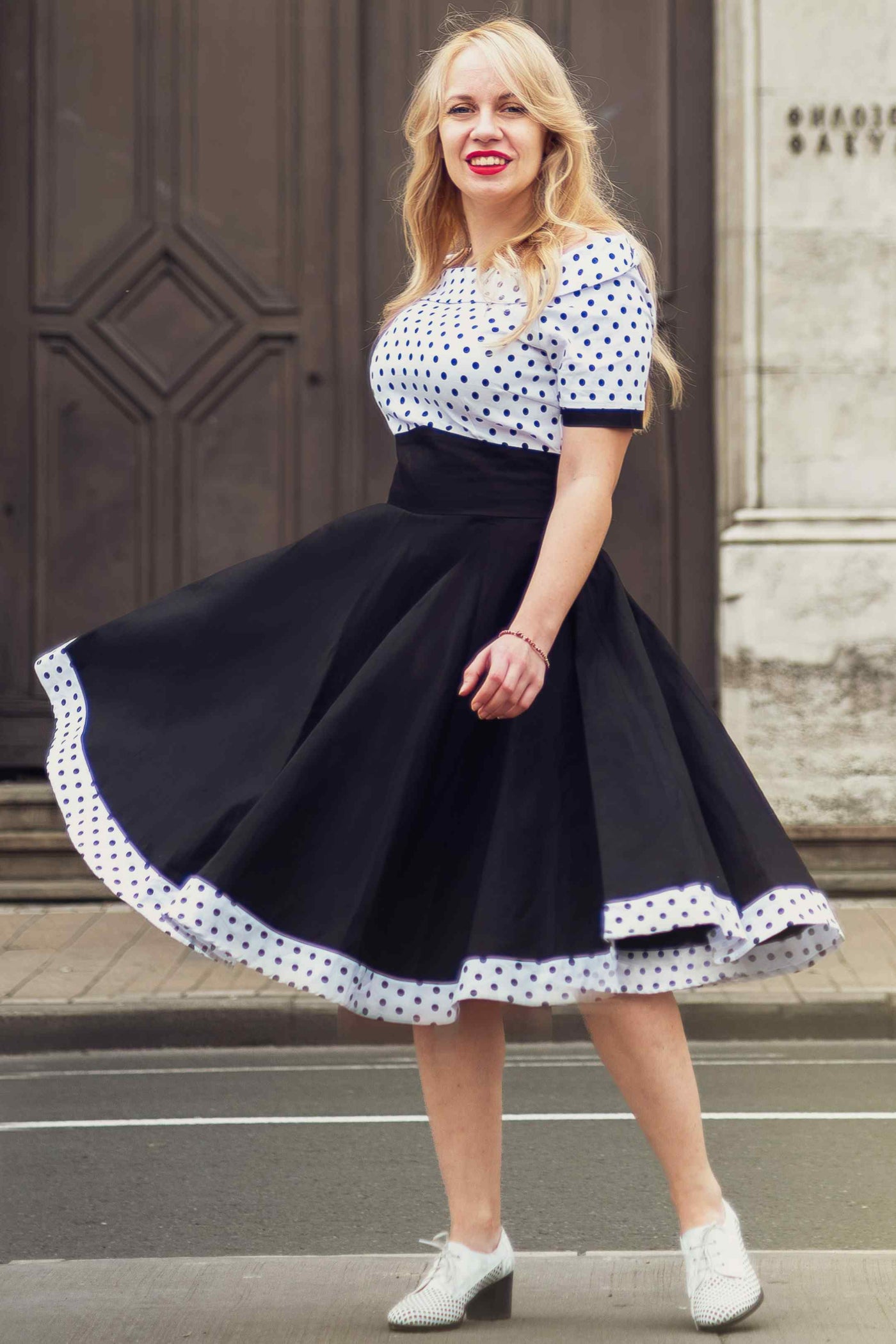 Fashion Black 50s Swing Dress Darlene Retro Swing Dress In White/Black Polka Dot Print Fashion Black 50s Swing Dress Darlene Retro Swing Dress In White/Black Polka Dot Print