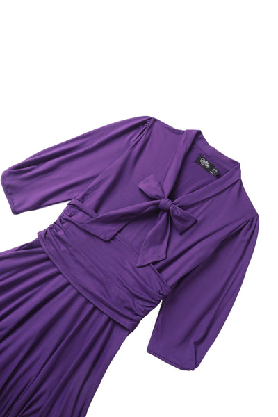 Close up view the top of Sandra Bow Tie Casual Dress In Purple
