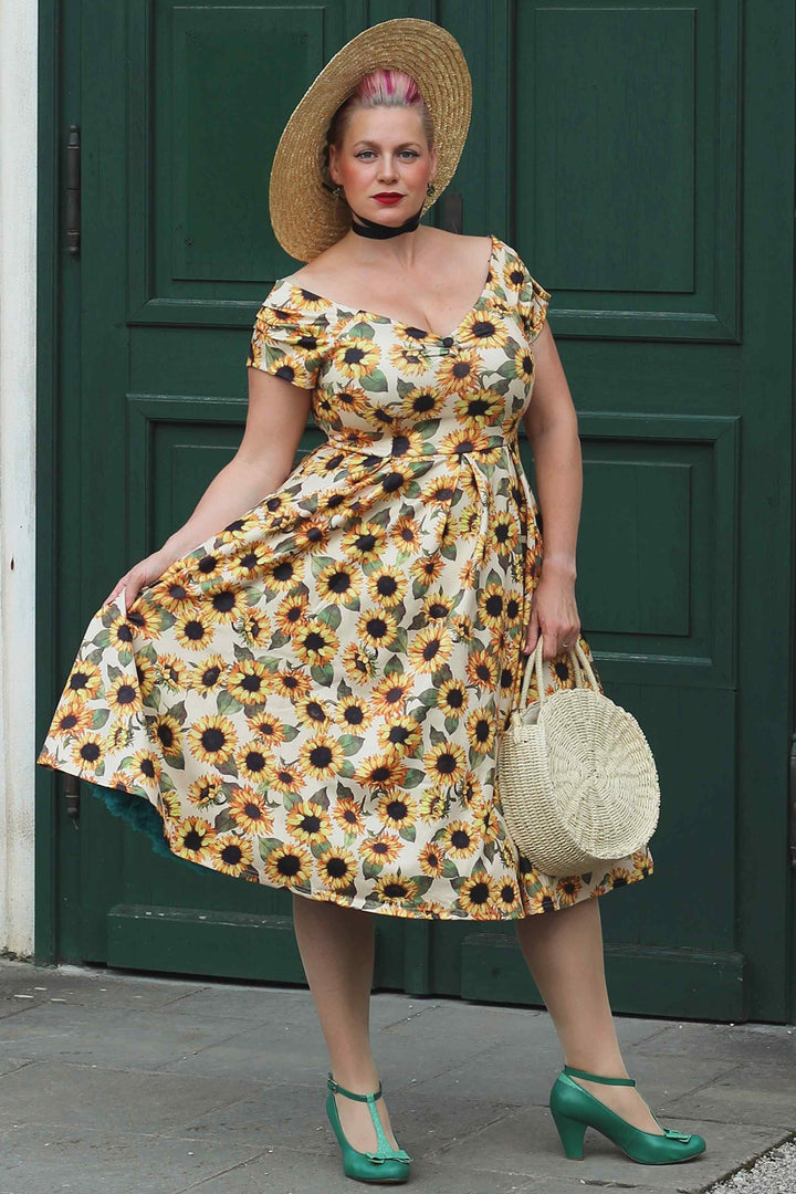 ladies sunflower dress Lily Off Shoulder in Beige/Yellow **Washing Instructions** Hand washable fringe cover up Size:8½ Medium Wedding dress with colored