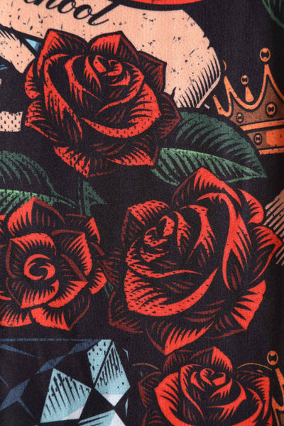 Print close up, red roses, gold crown