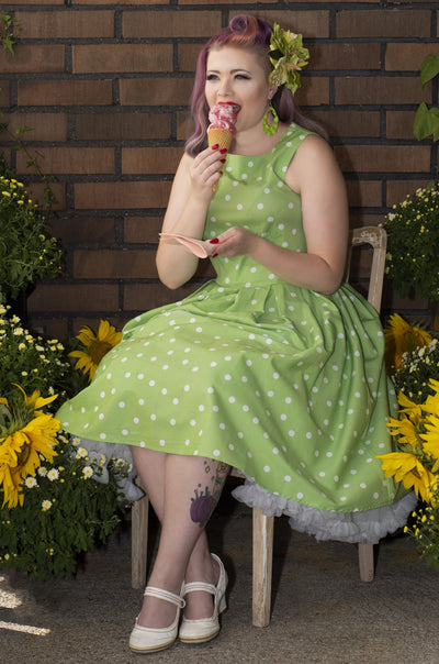 Annie Retro Polka Dot Dress in Pale Green