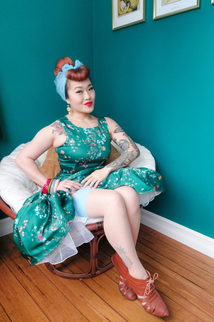Annie Vintage Dress in Dark Green Floral Bird Print