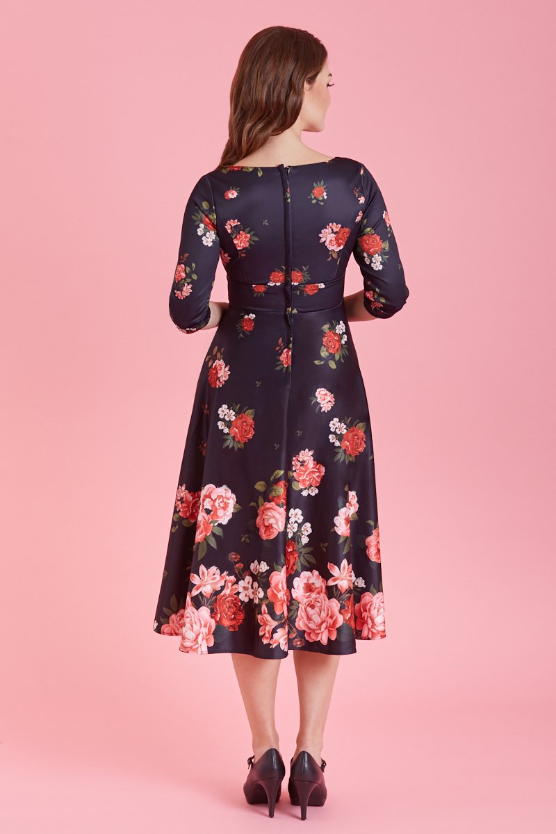 Scarlette Long Sleeved Black Raising Floral Midi Dress4