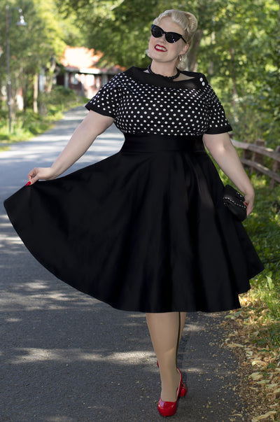 Women's Black and White Polka Dot Swing Dress