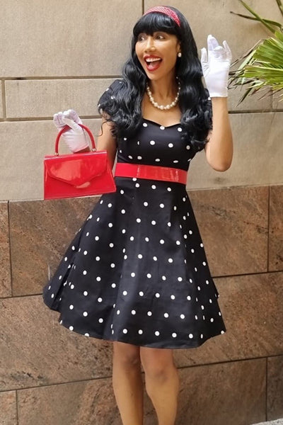Woman's Flirty Fifties Style Polka Dot Dress In Black & White