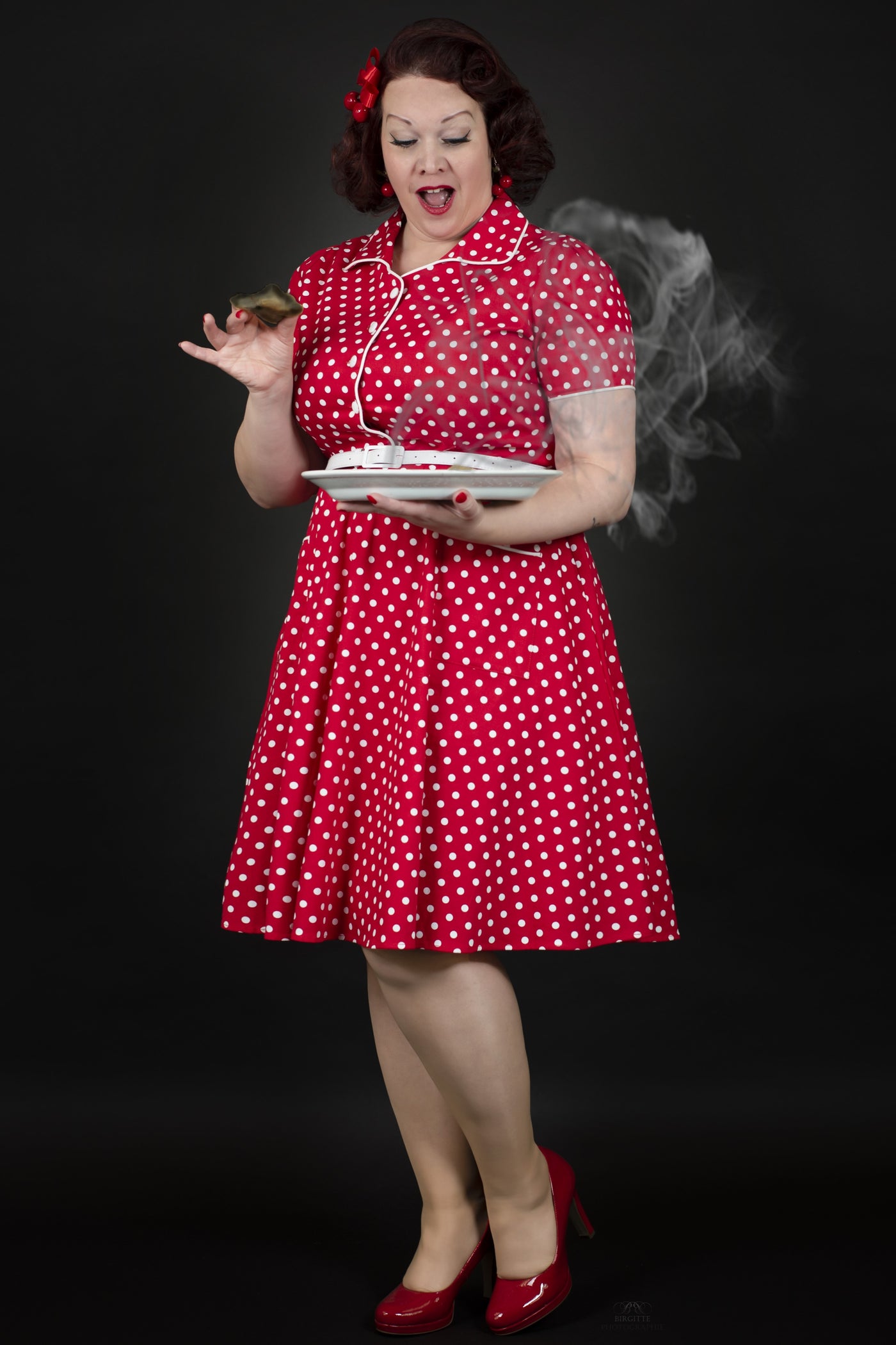 Women's Pin Up Style Shirt Dress In Classic Red & White Polka Dots