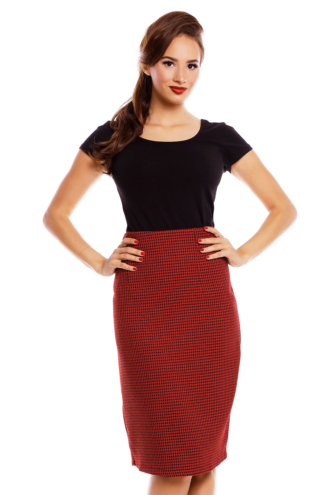 Chic Vintage Inspired Pencil Skirt in Red-Black