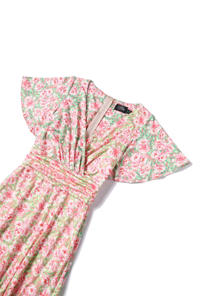 Close up View of Pink Floral Casual Short Sleeved Dress