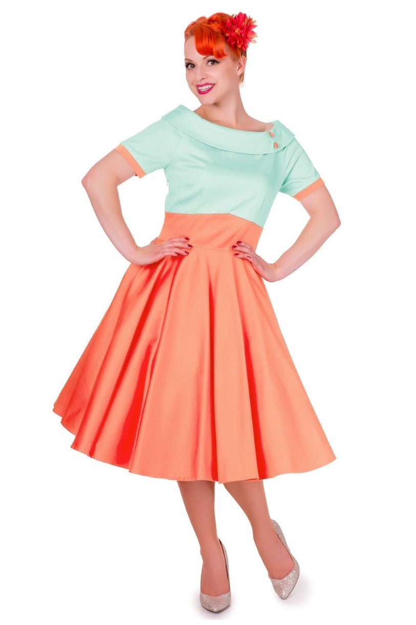 Retro Full Circle Dress in Mint Green-Coral