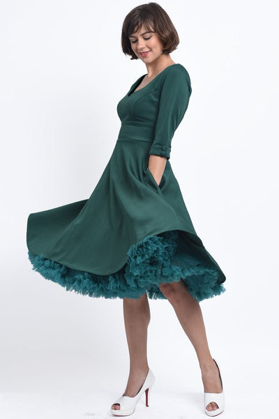 Debra Long Sleeves Stretchy Dress in Green