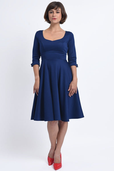 Debra Long Sleeves Stretchy Dress in Navy
