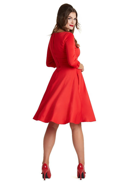 Woman's Sweetheart Neckline Long Sleeves Stretchy Swing Dress Red