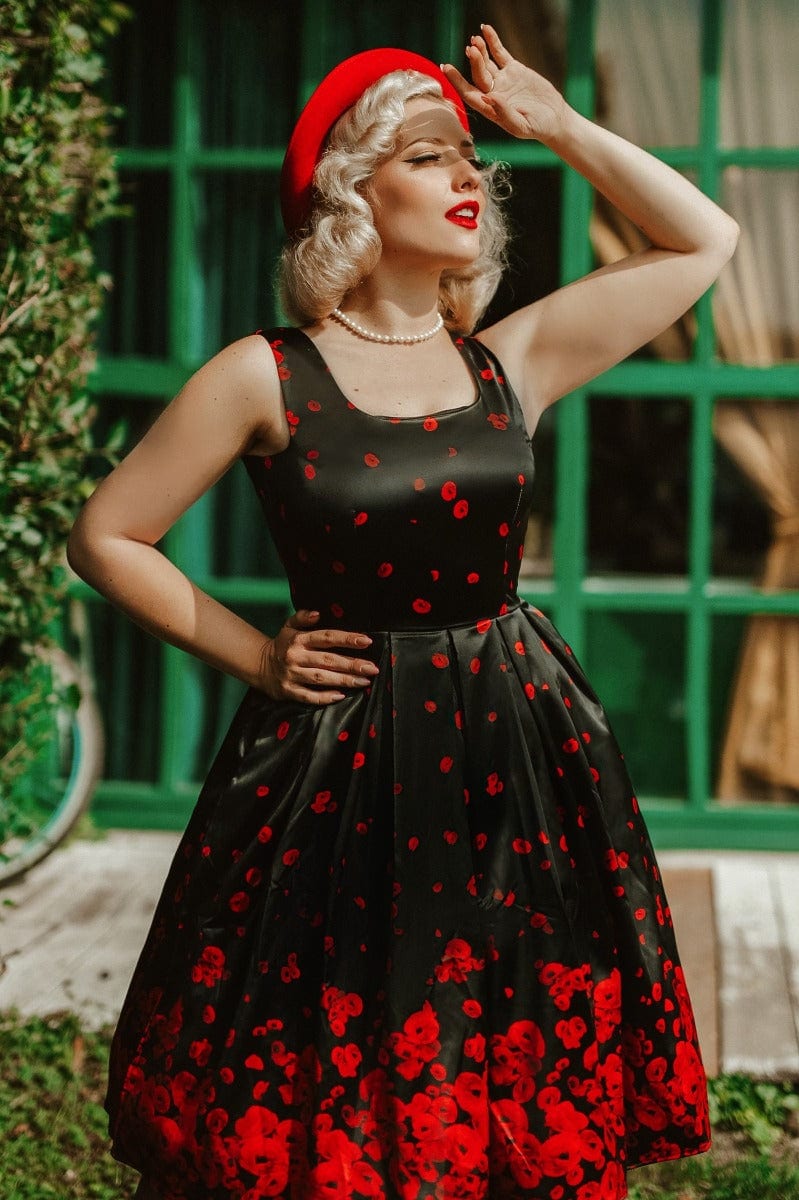Amanda Floral Raising Poppy Print Dress in Black-Red