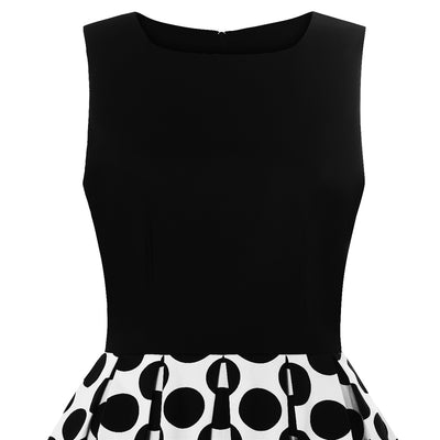 Black and white large spots print swing dress close up